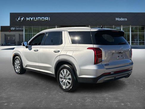 Certified 2025 Hyundai Palisade SEL image 5