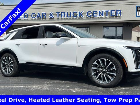 Used 2024 Cadillac Lyriq Sport image 1