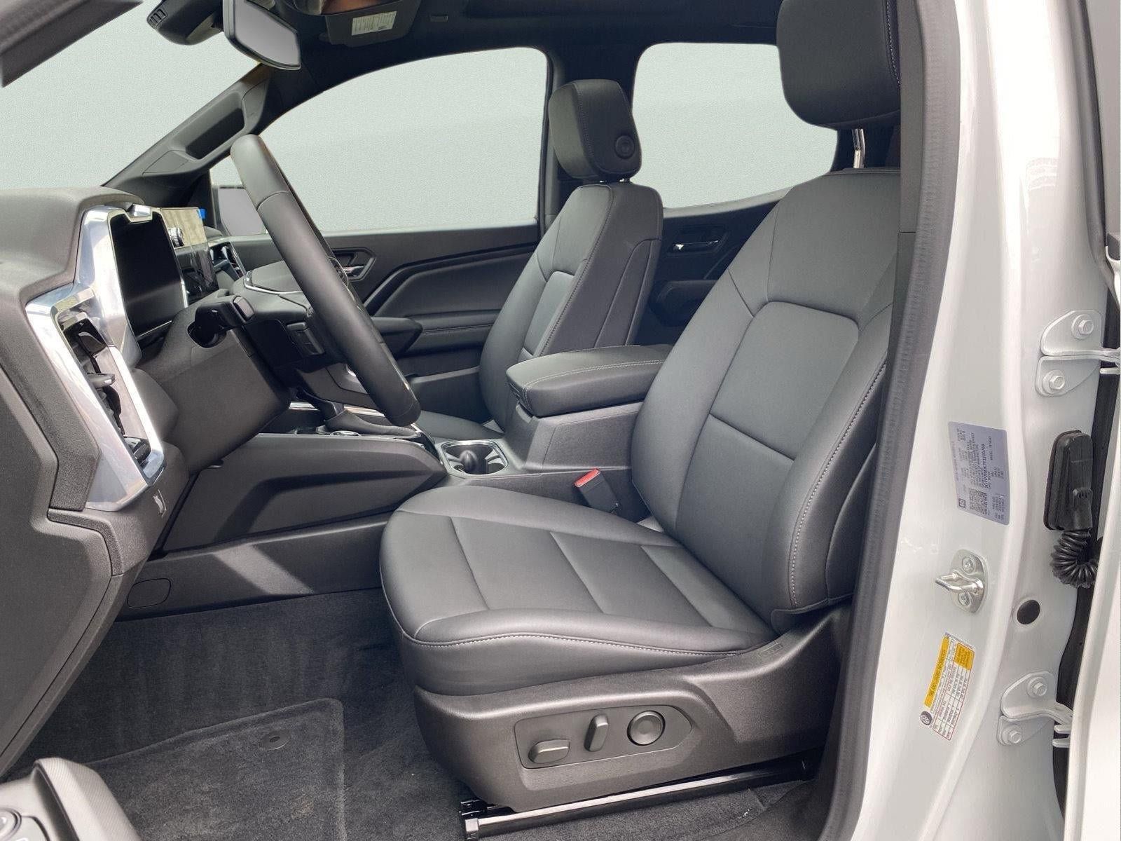 Used 2026 GMC Canyon Elevation w/ Convenience Package AWD/4WD image 13