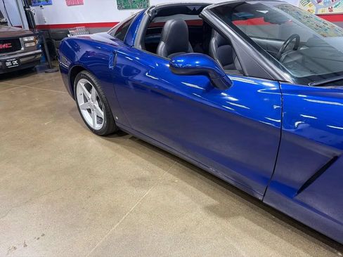 Used 2006 Chevrolet Corvette Coupe RWD image 70