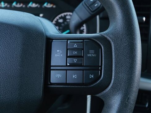 Used 2023 Ford F150 XLT RWD image 14