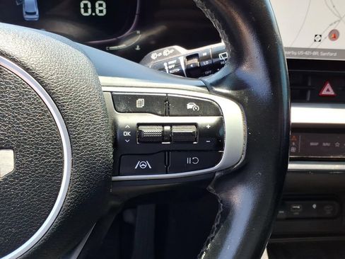 Used 2023 Kia Sportage EX FWD image 21