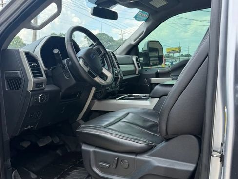 Used 2020 Ford F250 Lariat w/ Lariat Ultimate Package AWD/4WD image 12
