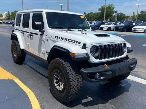 Used 2024 Jeep Wrangler Unlimited Rubicon 392 AWD/4WD image 2
