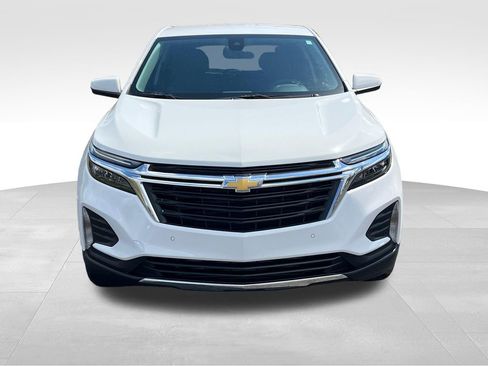 Certified 2024 Chevrolet Equinox LT w/ LPO, Floor Liner Package image 7