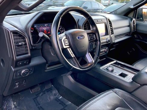 Used 2021 Ford Expedition Max Limited RWD image 17