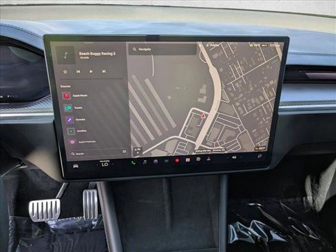 Used 2023 Tesla Model X image 13