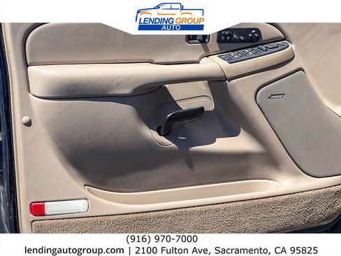 Used 2005 Chevrolet Tahoe Z71 w/ Preferred Equipment Group AWD/4WD image 19