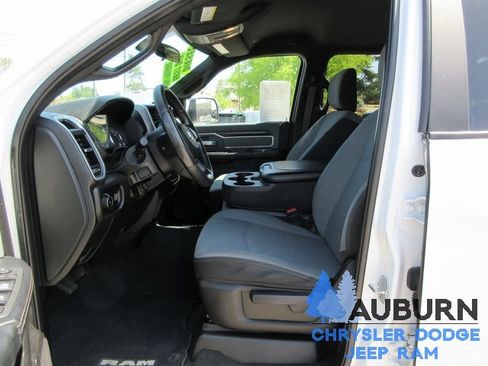 Used 2022 RAM 3500 Big Horn image 13