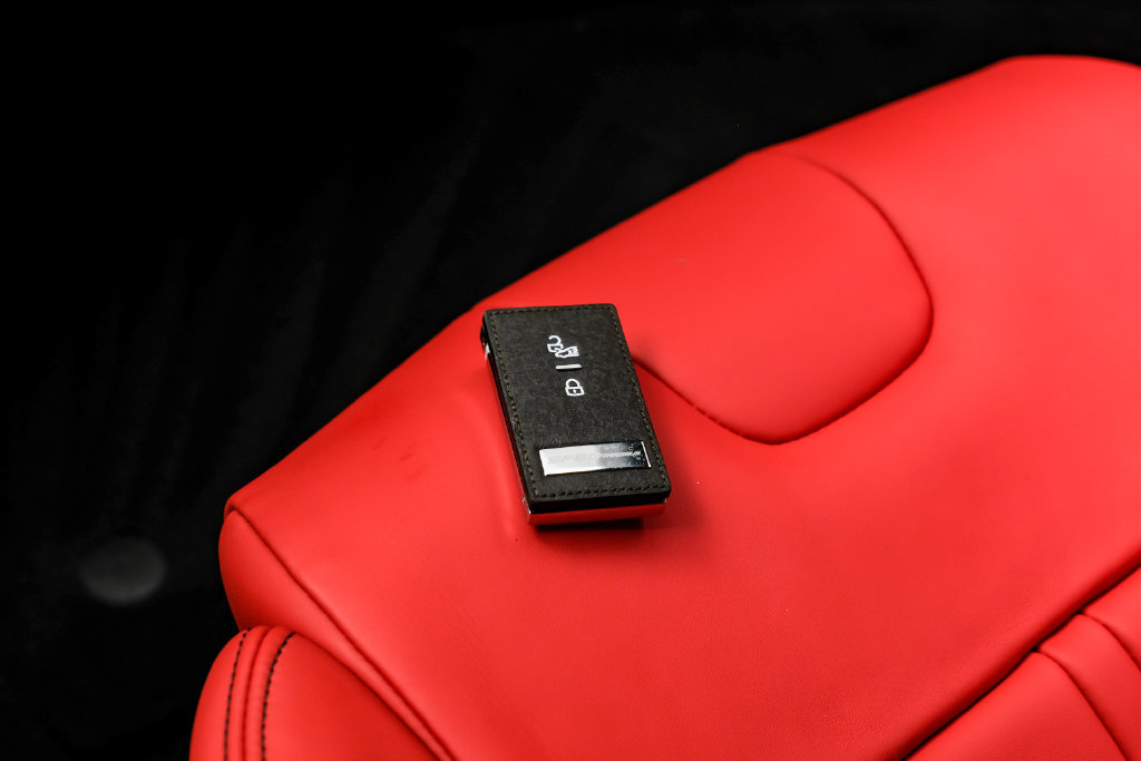 Used 2023 Ferrari SF90 Stradale AWD/4WD image 54