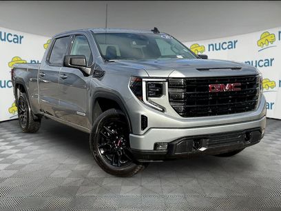 Used 2025 GMC Sierra 1500 Elevation