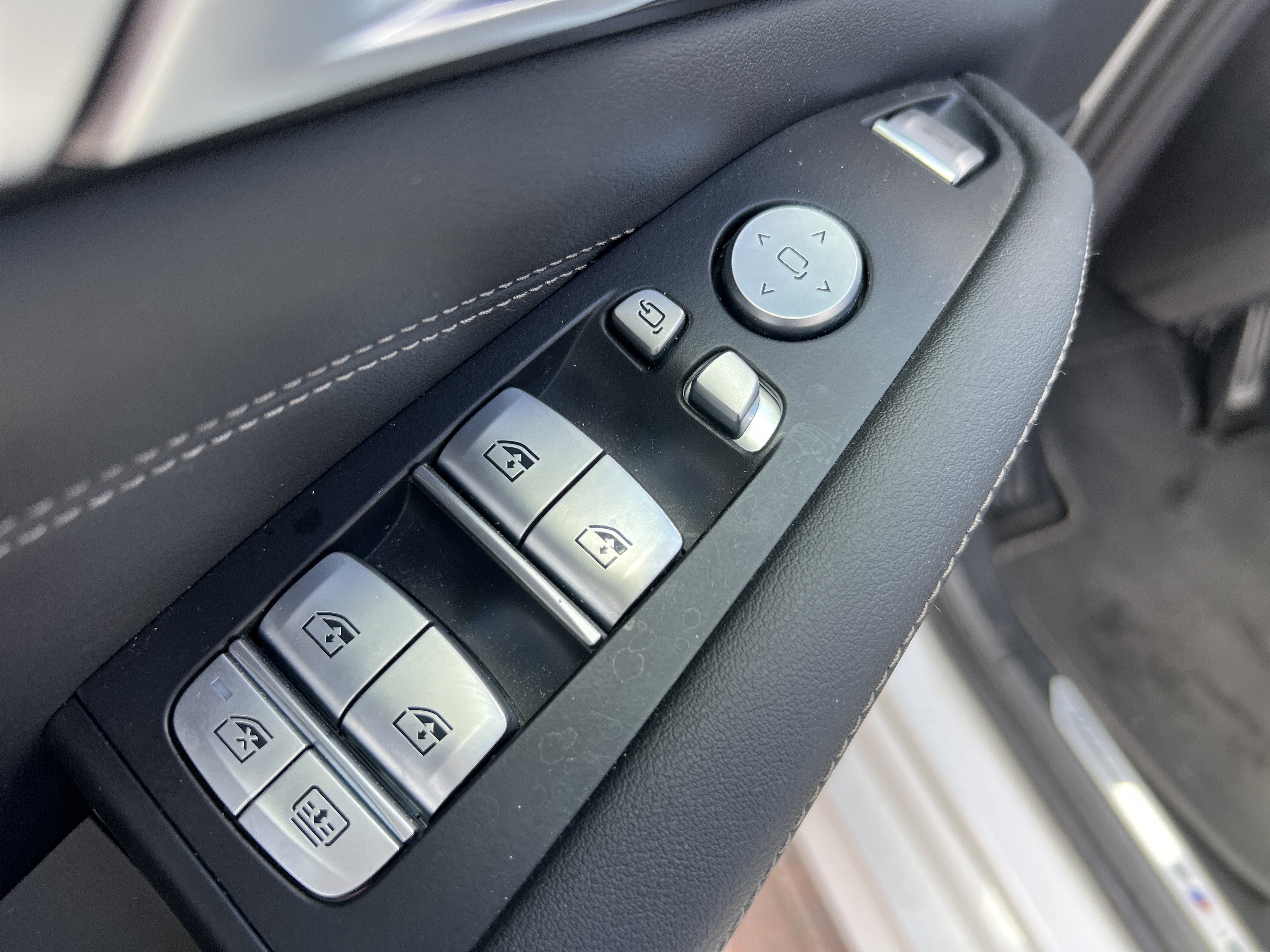 Certified 2025 BMW X7 xDrive40i AWD/4WD image 15