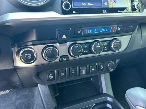 Used 2023 Toyota Tacoma Limited AWD/4WD image 50