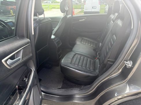 Used 2016 Ford Edge SEL w/ Equipment Group 201A AWD/4WD image 7