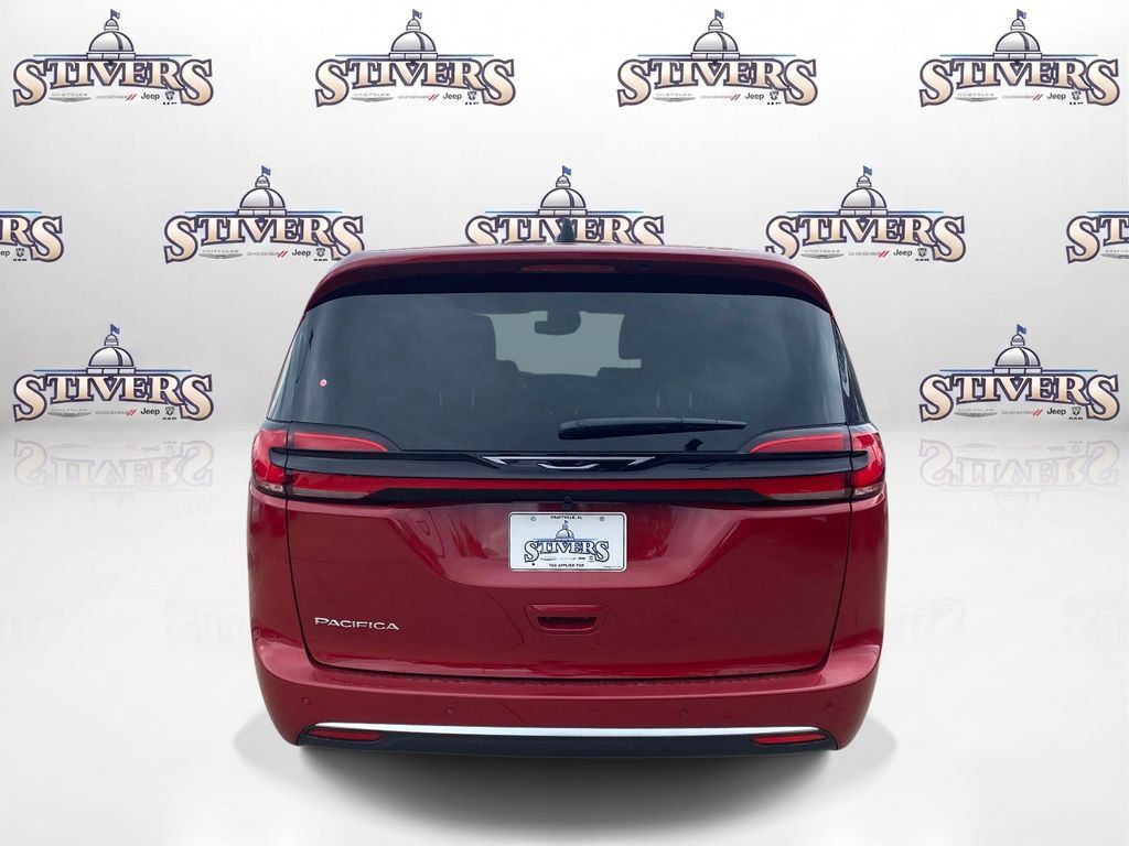 New 2027 Chrysler Pacifica Select FWD image 5