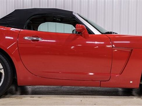 Used 2008 Saturn Sky w/ Premium Trim Package RWD image 17