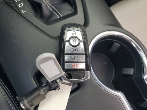 Certified 2025 Ford Mustang Premium image 30