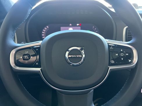 Used 2023 Volvo XC90 T8 Ultimate w/ Lounge Package AWD/4WD image 29