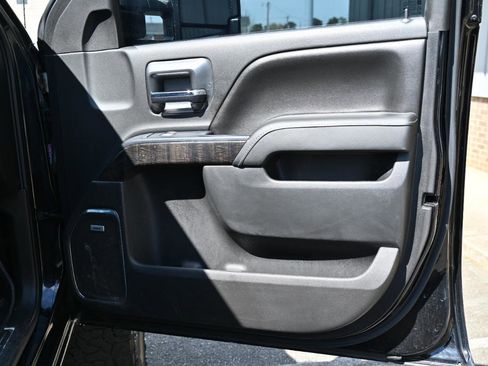 Used 2016 GMC Sierra 2500 Denali w/ Duramax Plus Package image 22