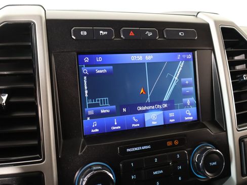 Used 2021 Ford F250 Lariat image 7