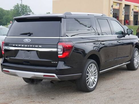 Used 2023 Ford Expedition Max Limited AWD/4WD image 12