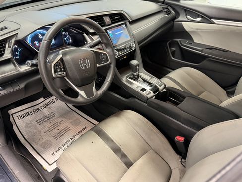 Used 2016 Honda Civic EX image 4
