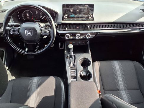 Used 2024 Honda Civic Sport image 4