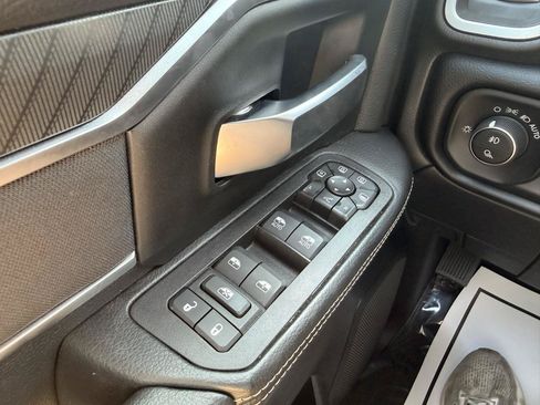 Used 2026 RAM 2500 Big Horn AWD/4WD image 20