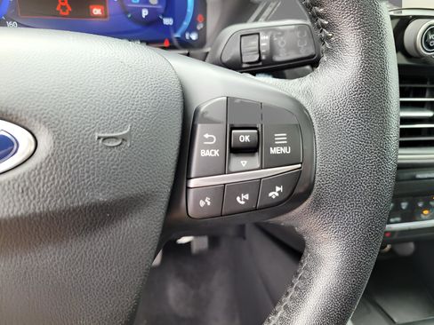 Used 2020 Ford Escape SE Sport image 13