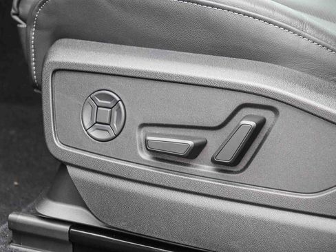 New 2026 Audi Q5 Premium Plus AWD/4WD image 21