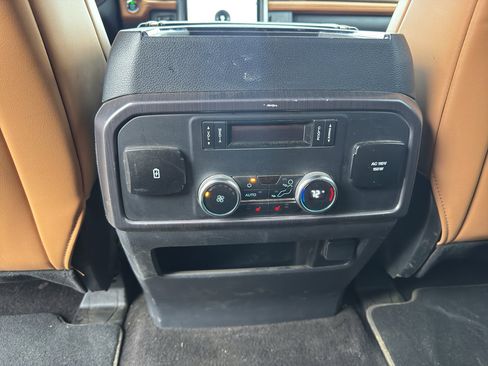 Used 2023 Ford Expedition Max Platinum AWD/4WD image 25