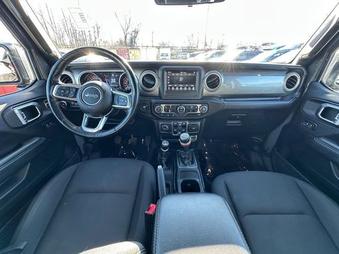 Used 2020 Jeep Wrangler Unlimited Sahara w/ Cold Weather Group image 20