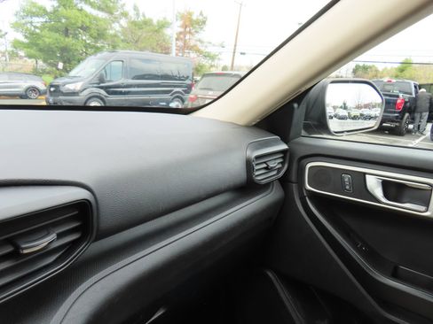 Used 2020 Ford Explorer 4WD image 20