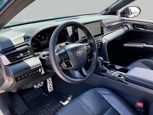 Used 2026 Toyota Camry XSE w/ Premium Plus Package FWD image 18