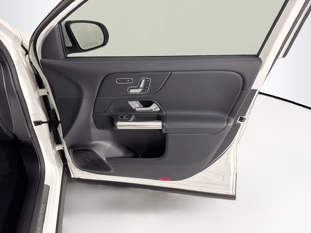 Certified 2026 Mercedes-Benz GLA 250 image 25