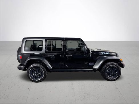 Certified 2023 Jeep Wrangler Unlimited AWD/4WD image 6