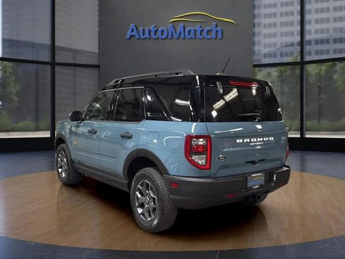 Used 2022 Ford Bronco Sport Badlands image 9