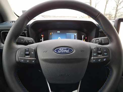 New 2026 Ford Maverick Lobo AWD/4WD image 13