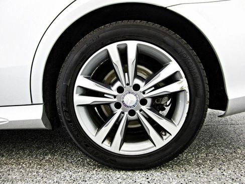 Used 2015 Mercedes-Benz E 350 4MATIC Sedan image 22