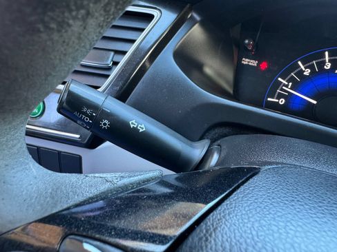 Used 2014 Honda Civic EX image 31