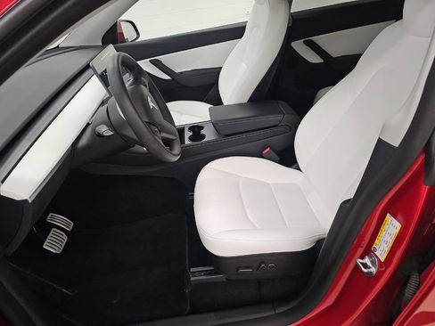 Used 2022 Tesla Model Y Performance AWD/4WD image 5