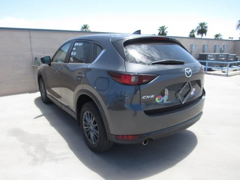 Used 2019 MAZDA CX-5 Touring FWD image 4