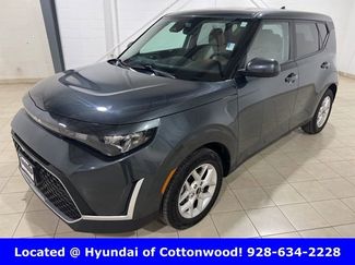 Used 2023 Kia Soul LX w/ LX Technology Package video 1
