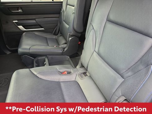 Used 2025 Toyota Sequoia Platinum AWD/4WD image 19