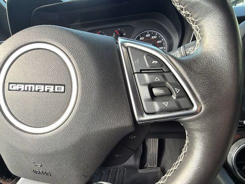 Used 2016 Chevrolet Camaro LT RWD image 16