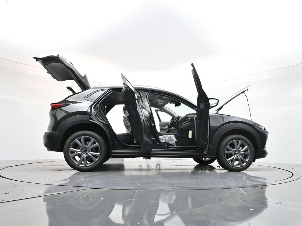 Used 2026 MAZDA CX-30 AWD 2.5 S w/ Premium Package image 32