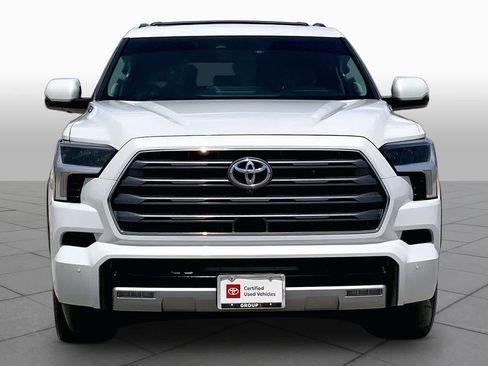 Used 2023 Toyota Sequoia Limited RWD image 4