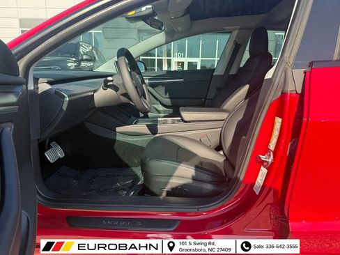 Used 2022 Tesla Model 3 Performance AWD/4WD image 9