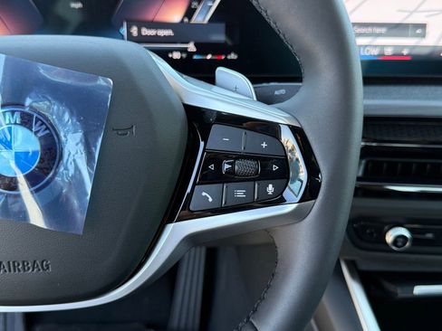 New 2026 BMW 330i Sedan w/ Convenience Package image 25