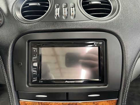 Used 2005 Mercedes-Benz SL 55 AMG image 34